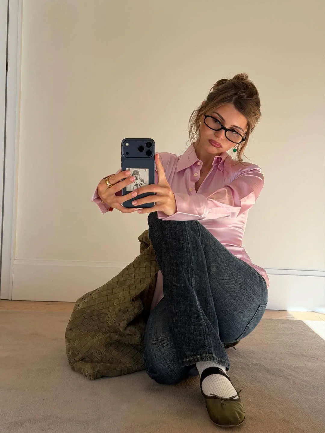 Outfit ID: Olivia Jade 2.5.26