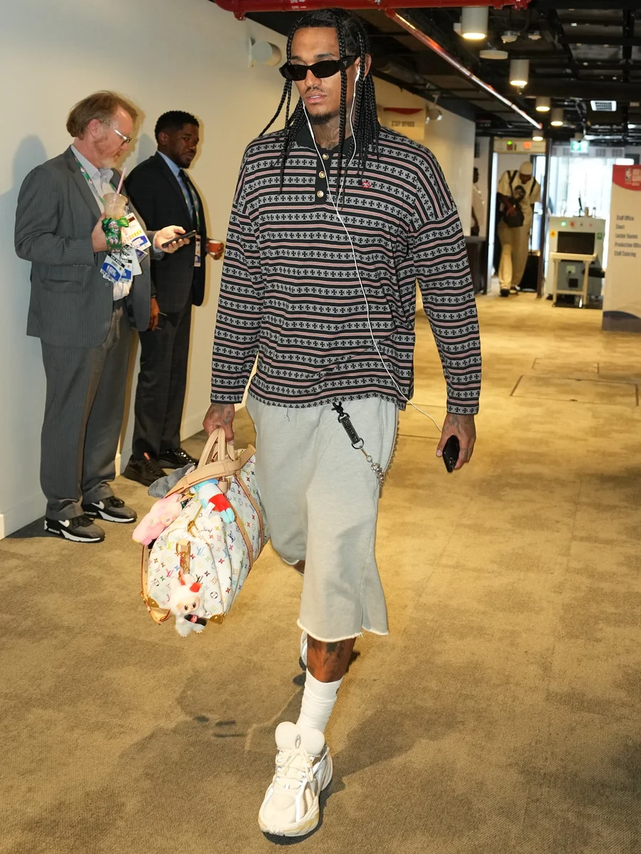 Outfit ID: Jordan Clarkson 5.18.26