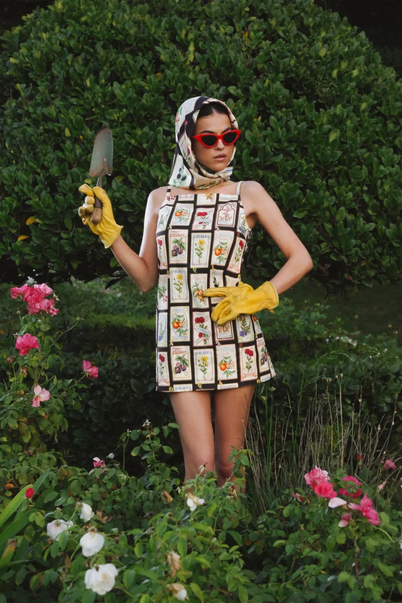 Outfit ID: Sarah Jane Nader 3.15.26