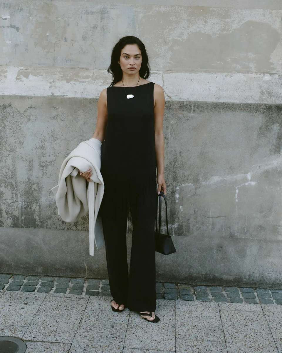 Outfit ID: Shanina Shaik 6.4.26