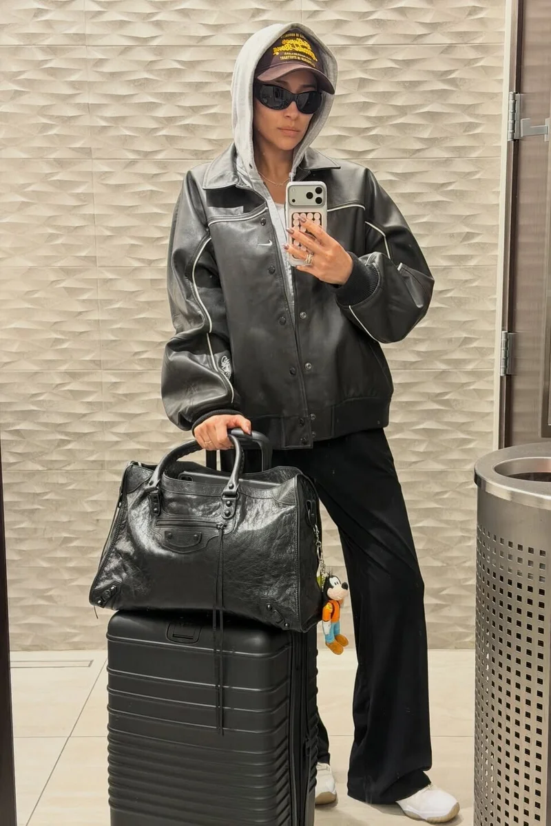 Outfit ID: Shay Mitchell 3.14.26