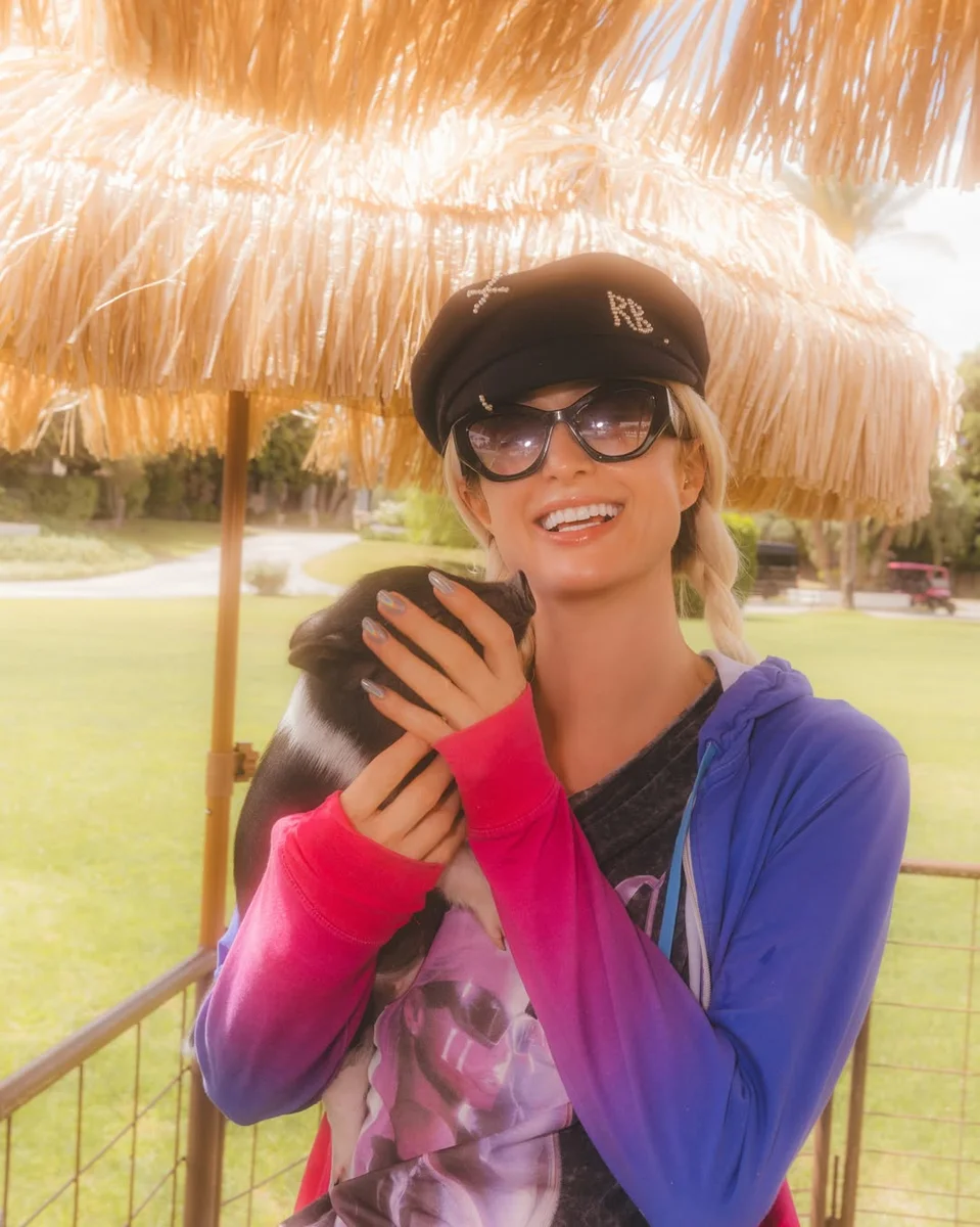 Outfit ID: Paris Hilton 4.26.26