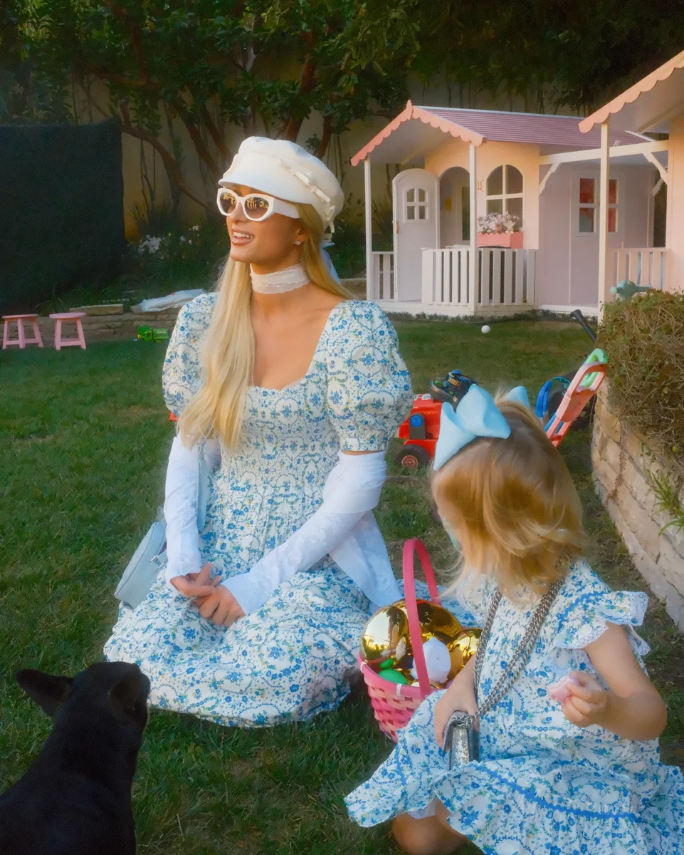 Outfit ID: Paris Hilton 4.5.26