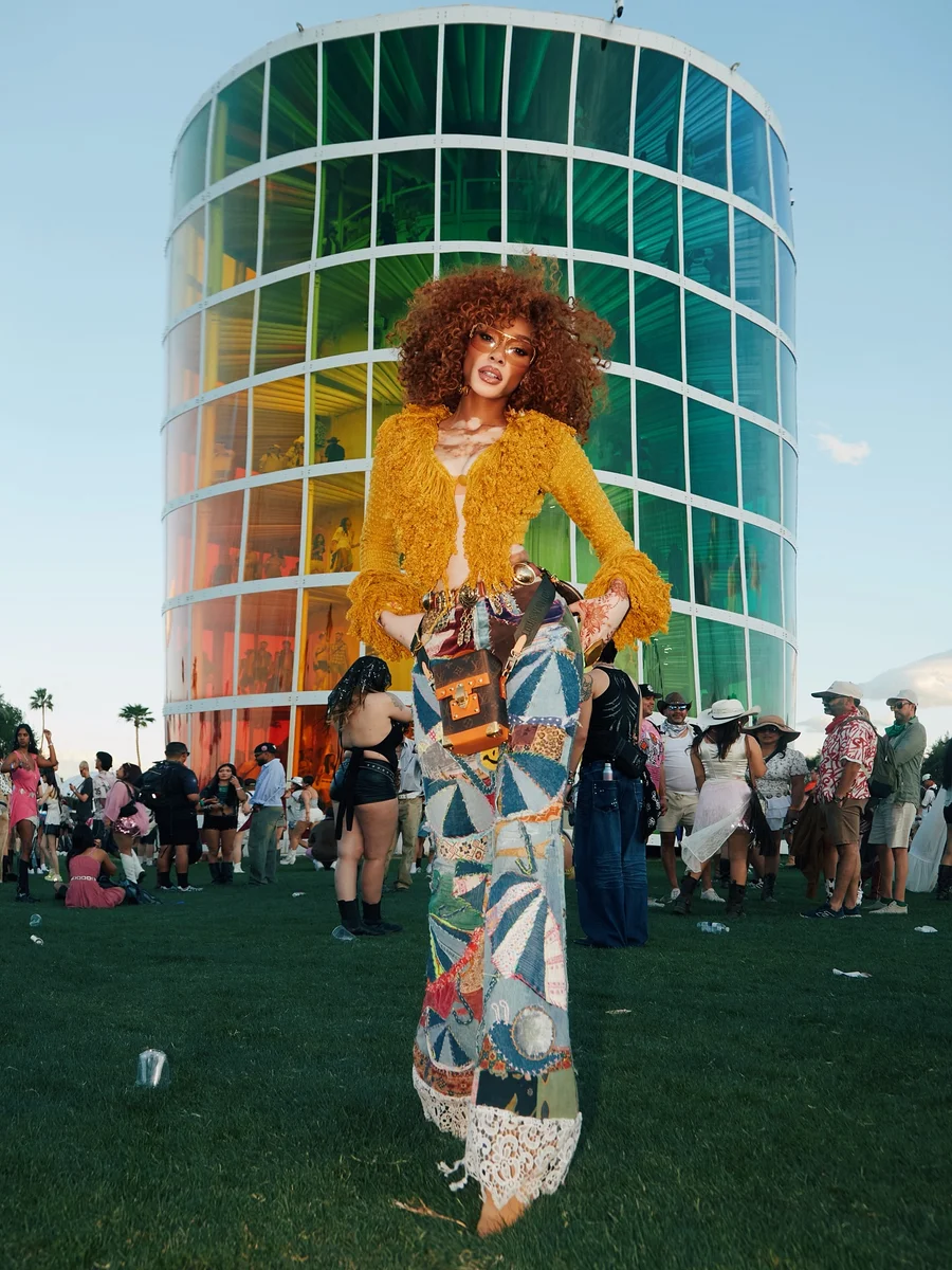 Outfit ID: Winnie Harlow 4.11.26