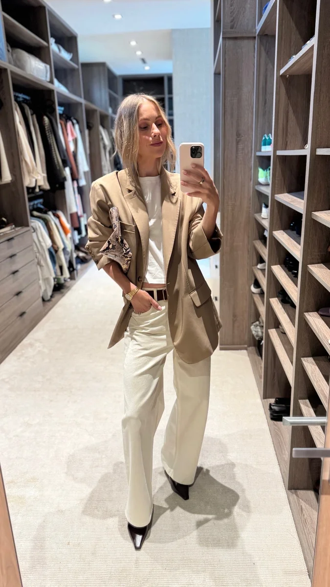 Outfit ID: Claire Holt, 4.15.26 