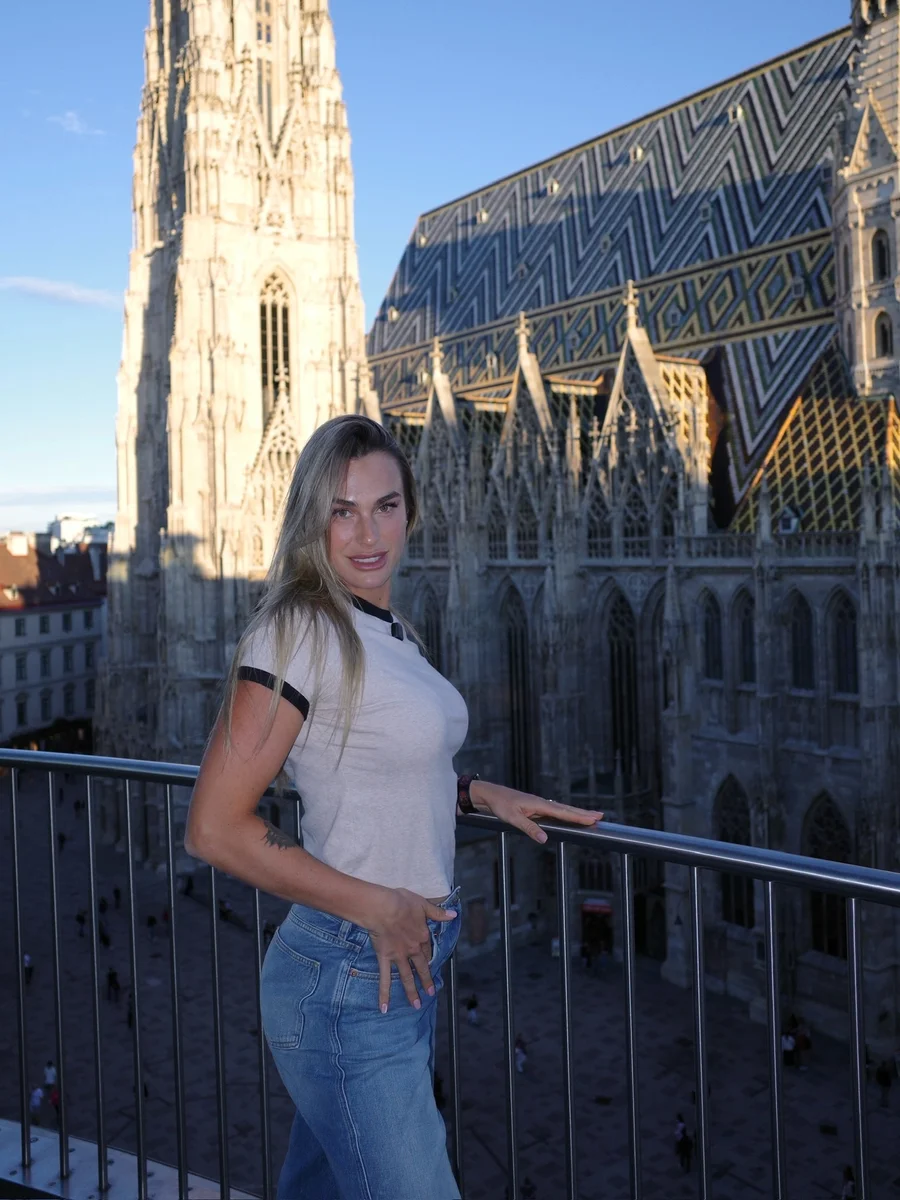 Outfit ID: Aryna Sabalenka 6.11.26